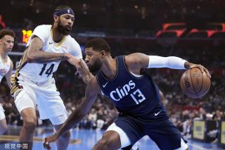 在世界足坛 在世界足坛